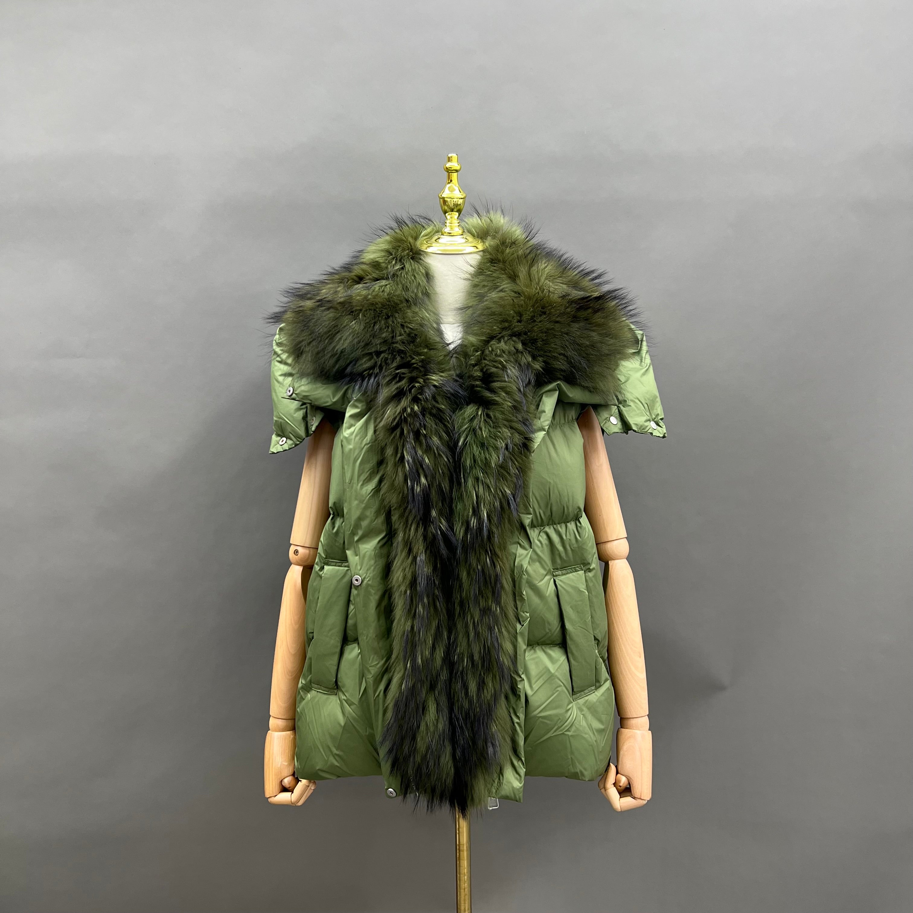 Women’s Olive Green Down Jacket with Real Raccoon Fur Hood – Detachable Sleeve Winter Coat for Versatile Fashion