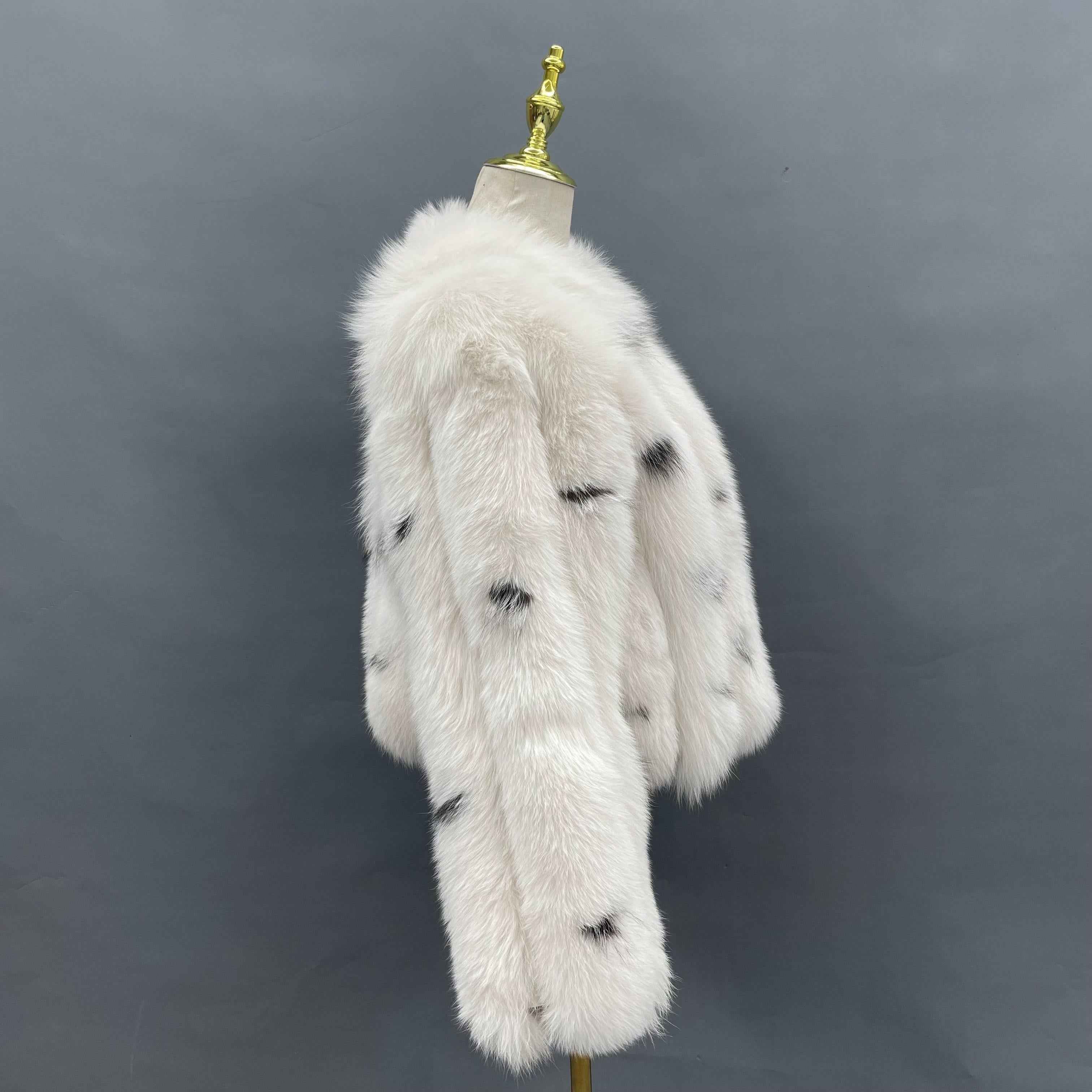 Women’s White Fox Fur Jacket with Black Spots – Elegant V-Neck Short Coat for Luxury Winter Fashion