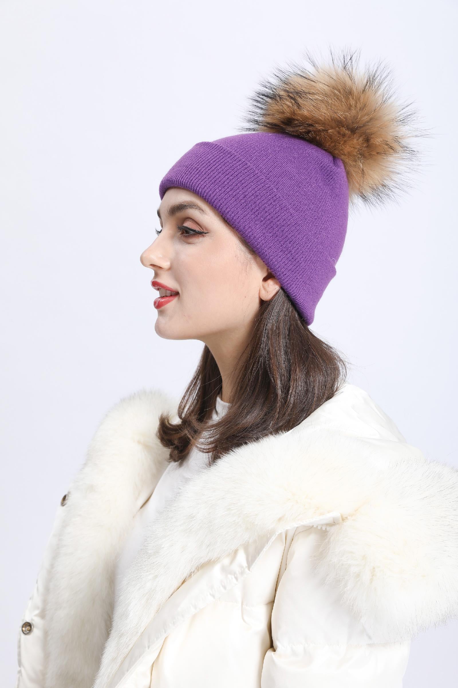 Solid Color Acrylic Knitted Hat with Single Fur Pom Pom Women's Knit Cap - Janefur