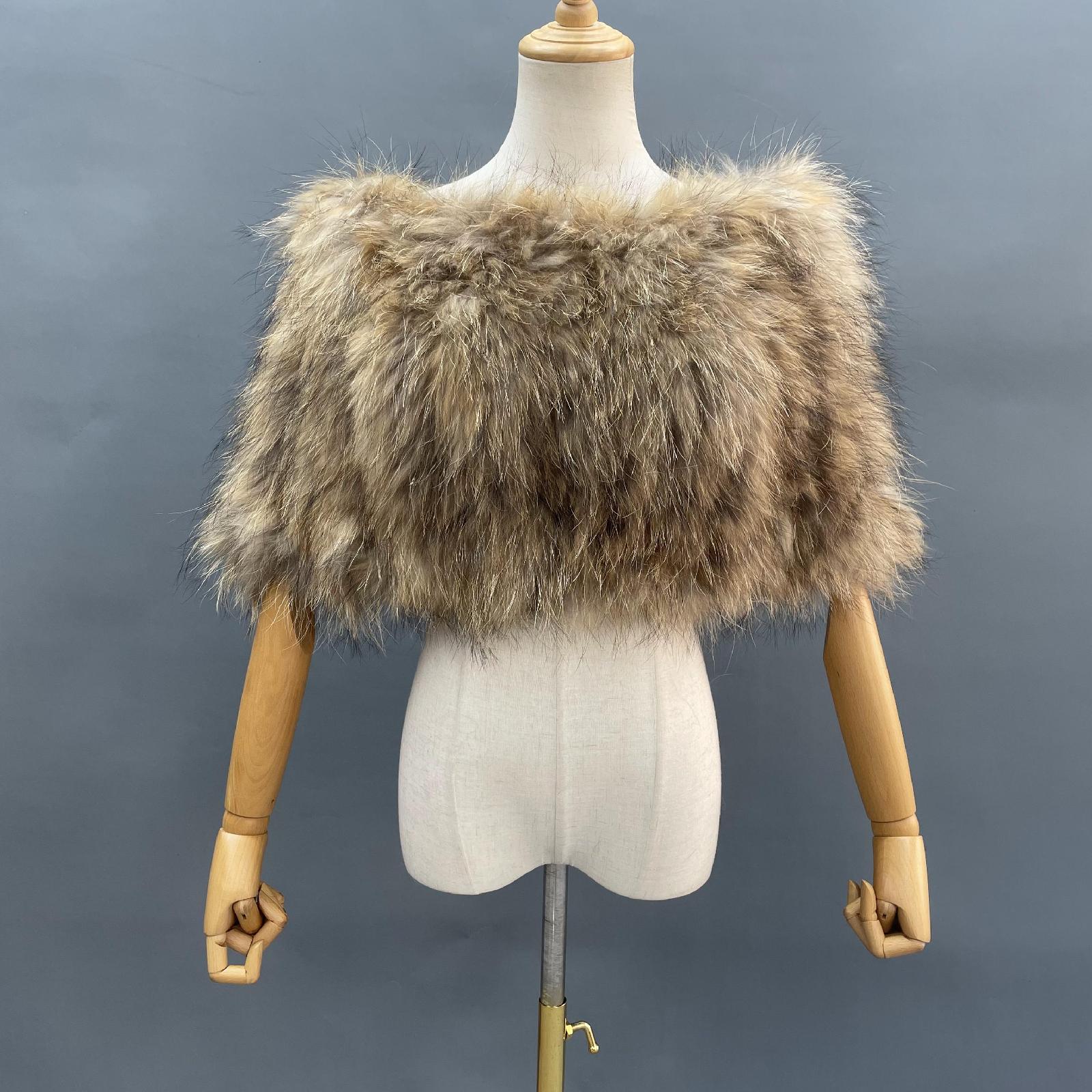 Women's Vertical Fur Shawl Fashionable Beautiful Genuine Raccoon Fur Cape - Janefur