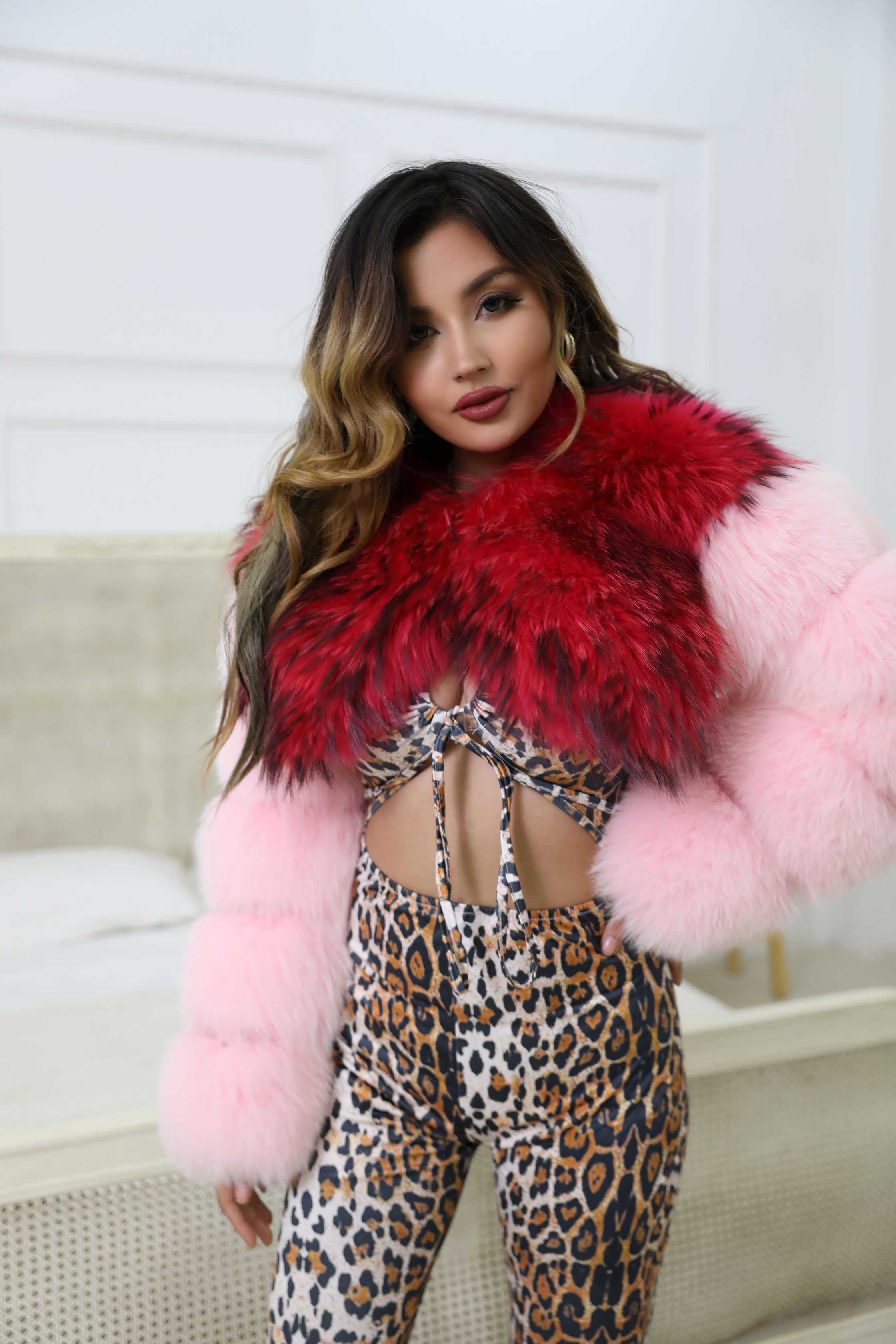 New Design Short Women's Real Fur Vest With Long Sleeves - Janefur
