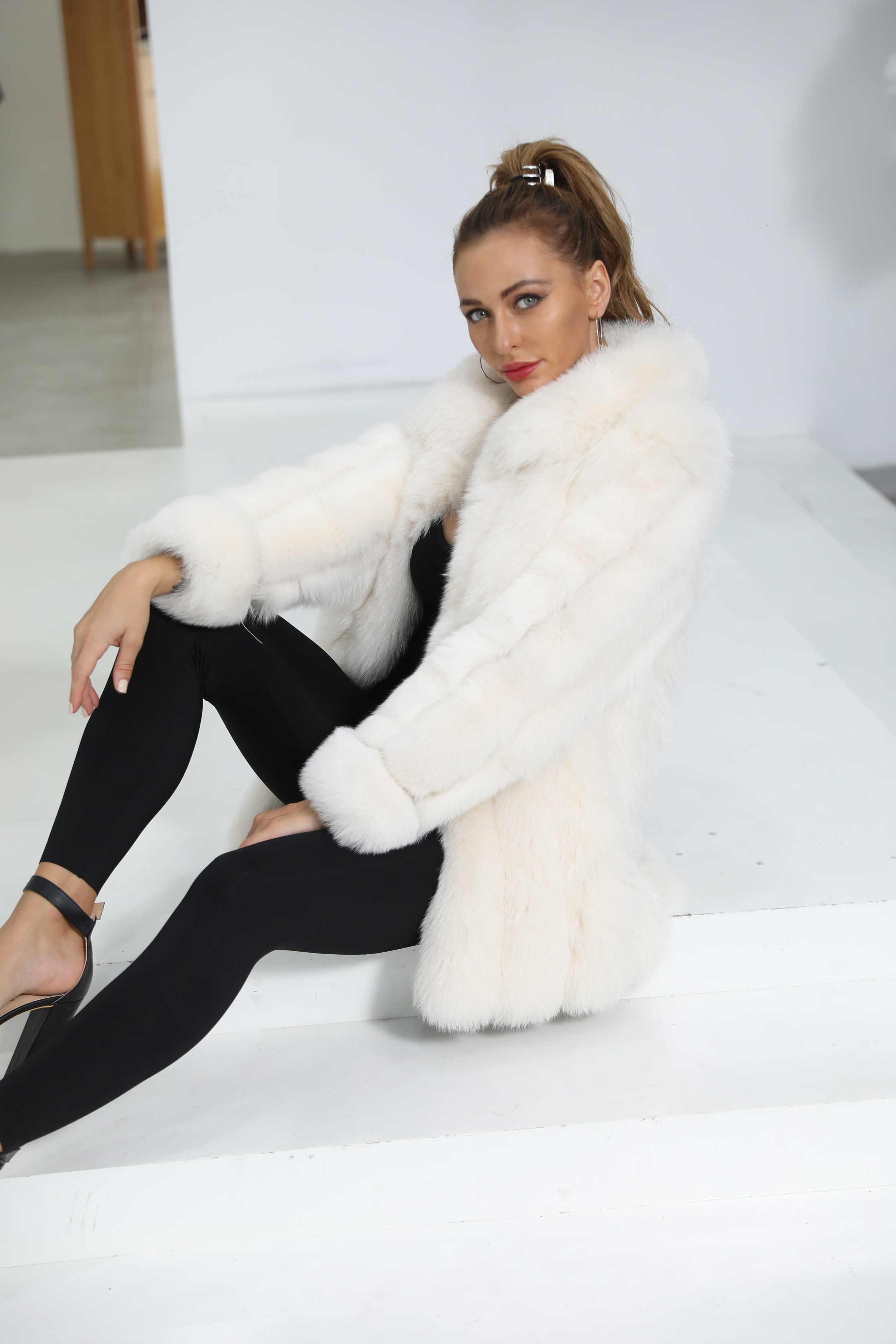 Fashion Solid Color Real Fox Fur Winter Women's Coat - Janefur