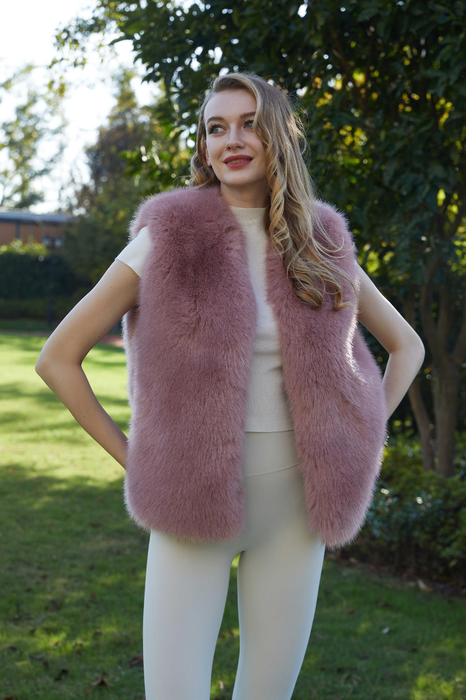 Women's Short Slim-fit Versatile Faux Fur Vest Whole Eco Fur Vest - Janefur
