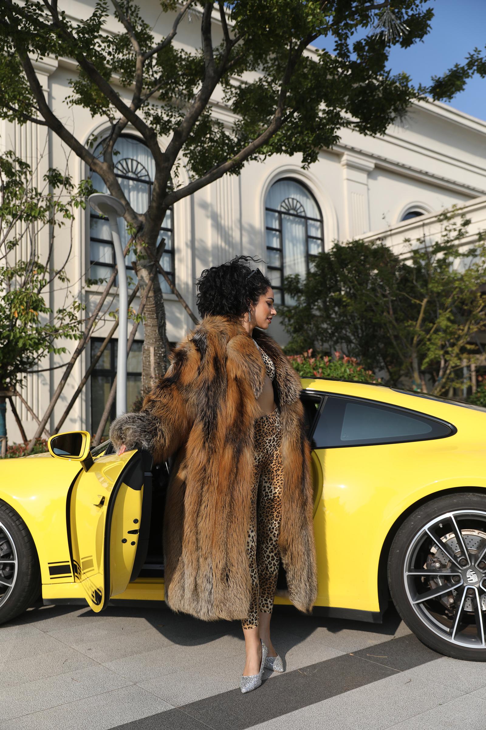Gold-Edged Fox Fur Women's Luxurious High-Quality Long Coat with Lapel - Janefur