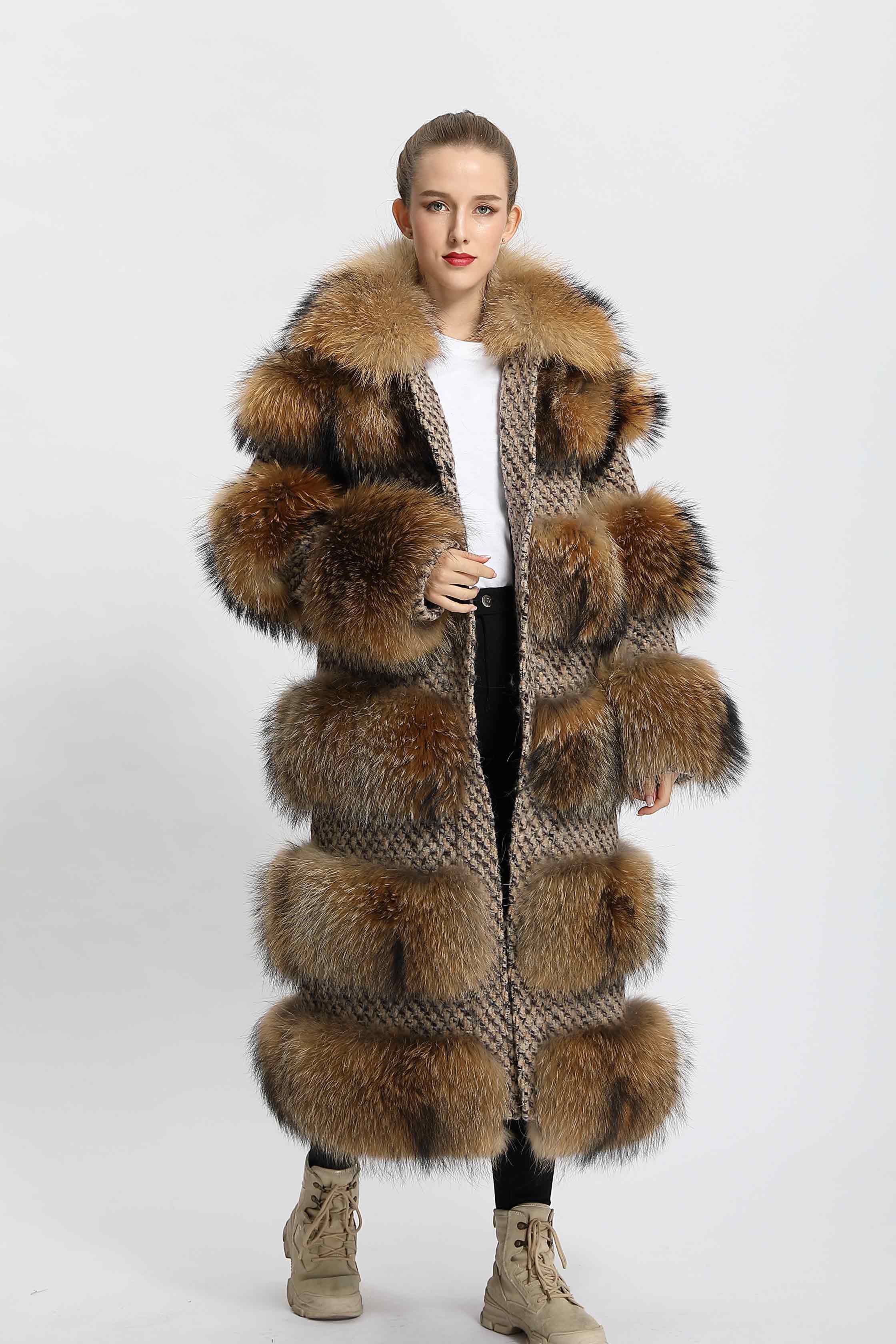 Factory Wholesale Real Fur Coats Luxury Women's Winter Raccoon Fur Clothing - Janefur