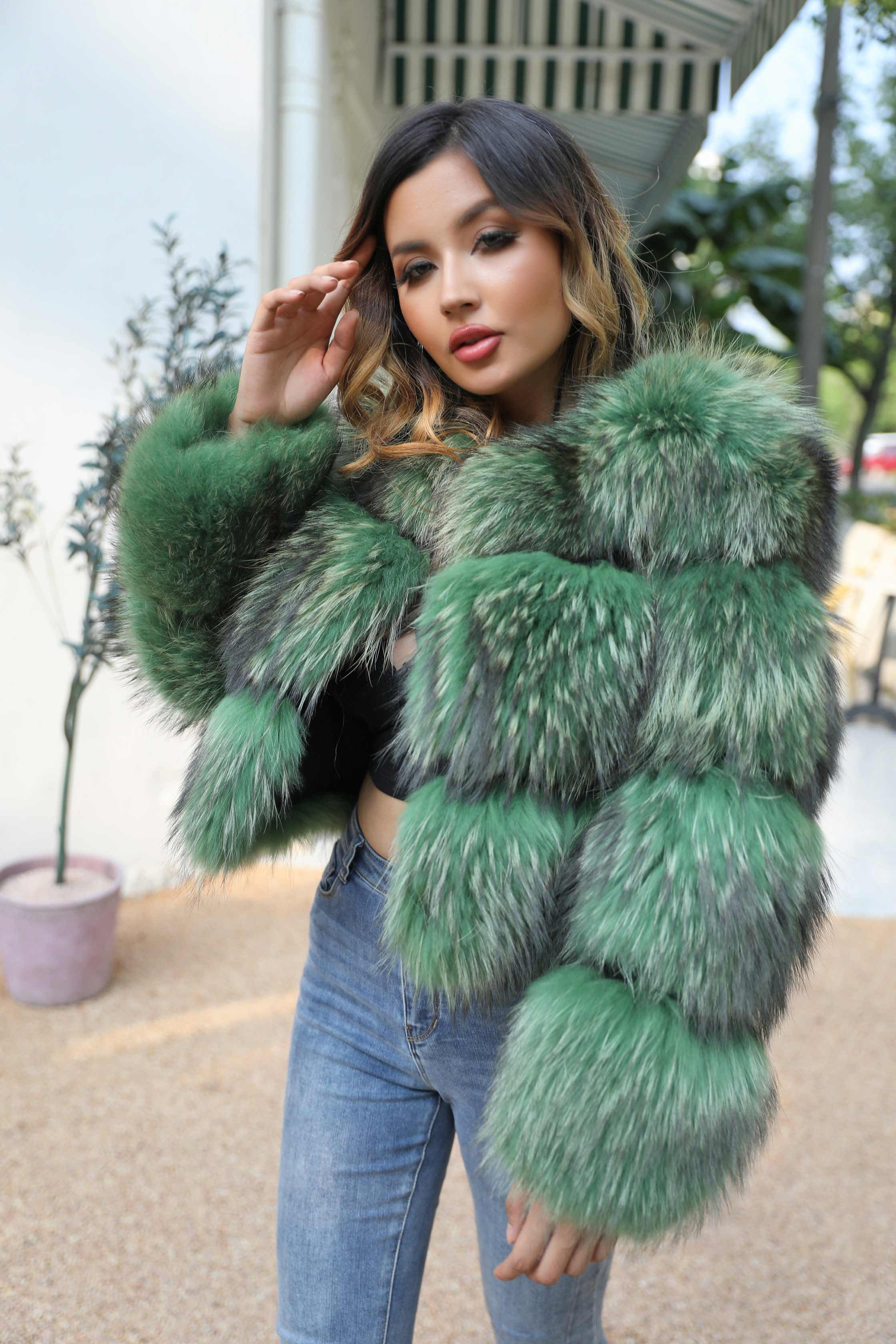 Luxury Women's Fur Coat Real Raccoon Fur Short Fashion Coat - Janefur