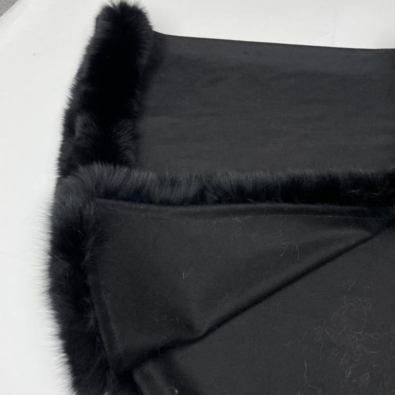 Fox Fur Placket Cashmere Shawl - Janefur