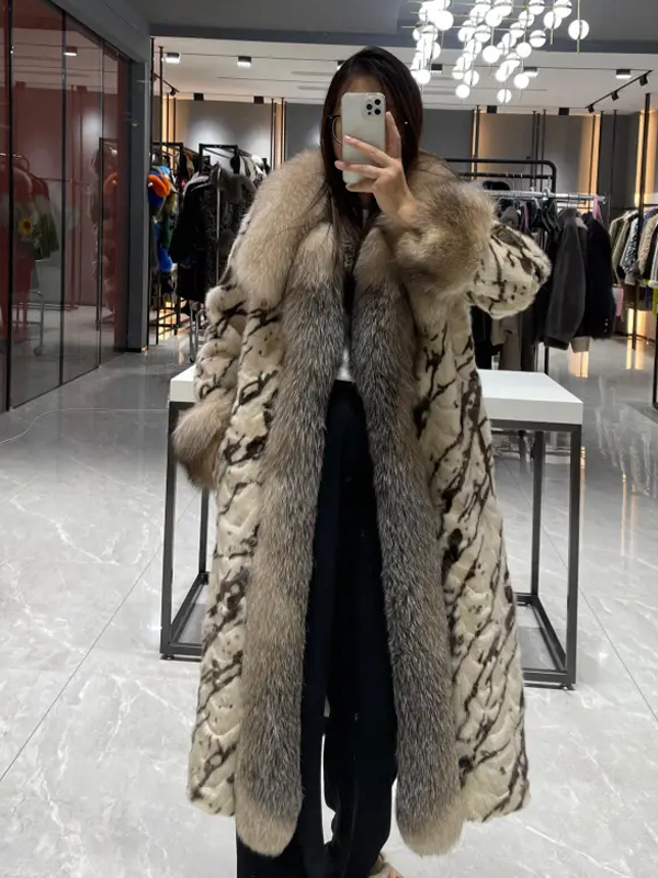 Fox Fur Lapel Women's Luxurious Long Mink-Blended Coat Mink Fur Jacket - Janefur