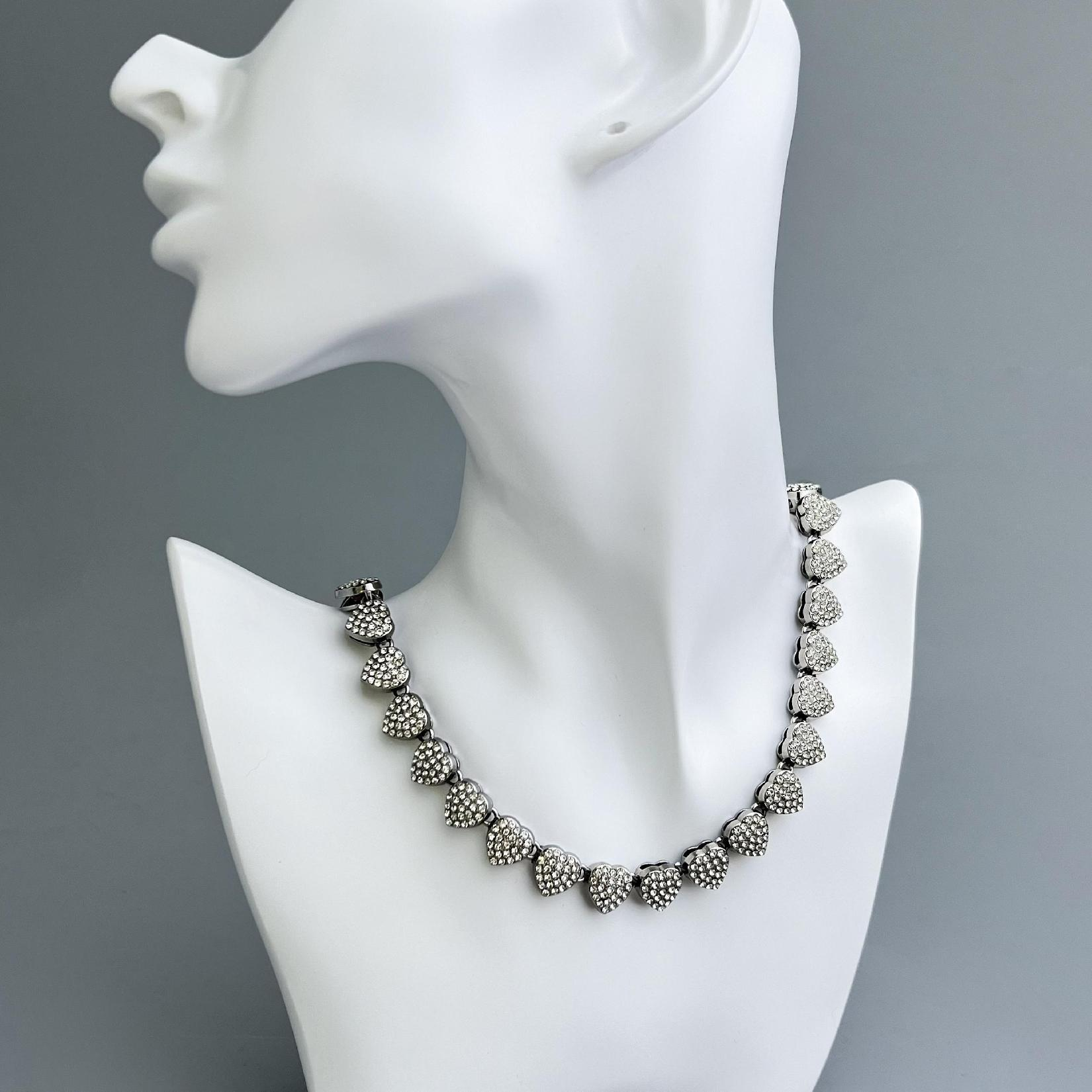 American Hip-Hop Heart-Shaped Full-Diamond Cuban Link Necklace and Bracelet Personalized Jewelry - Janefur