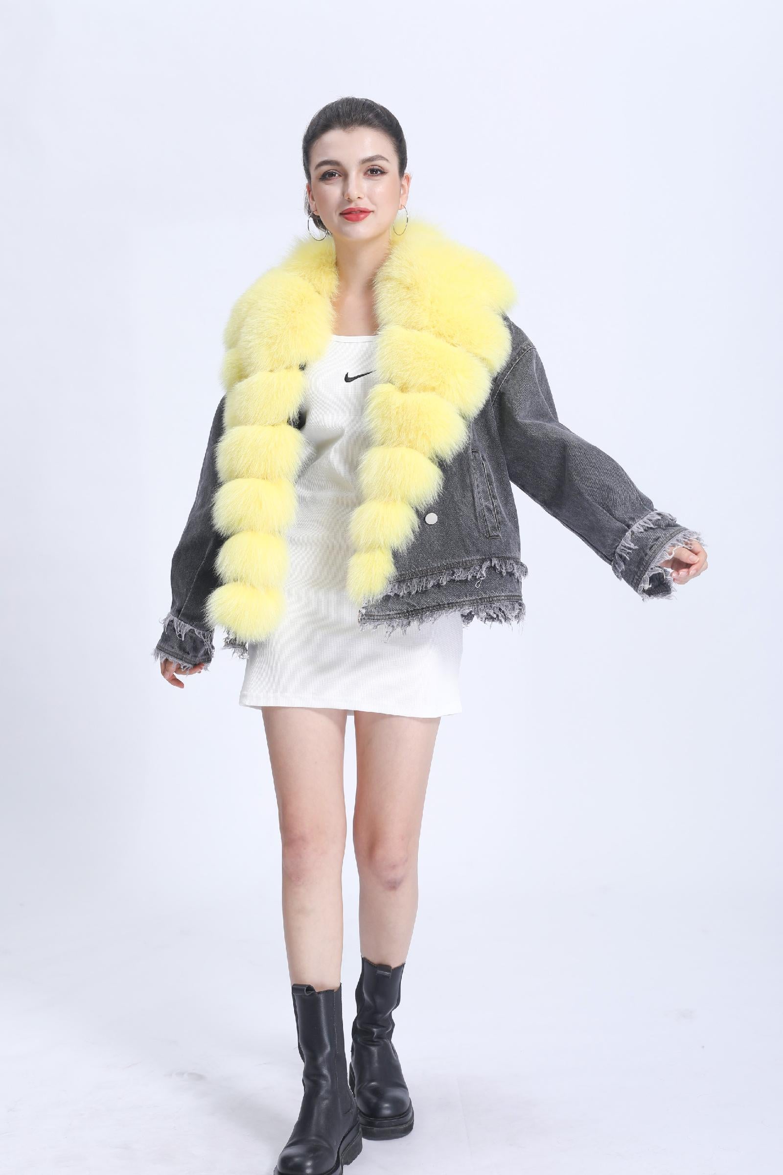 Women's Down Jacket With Real Large Fox Fur Collar Luxurious Coat For Winter Fluffy Jacket - Janefur