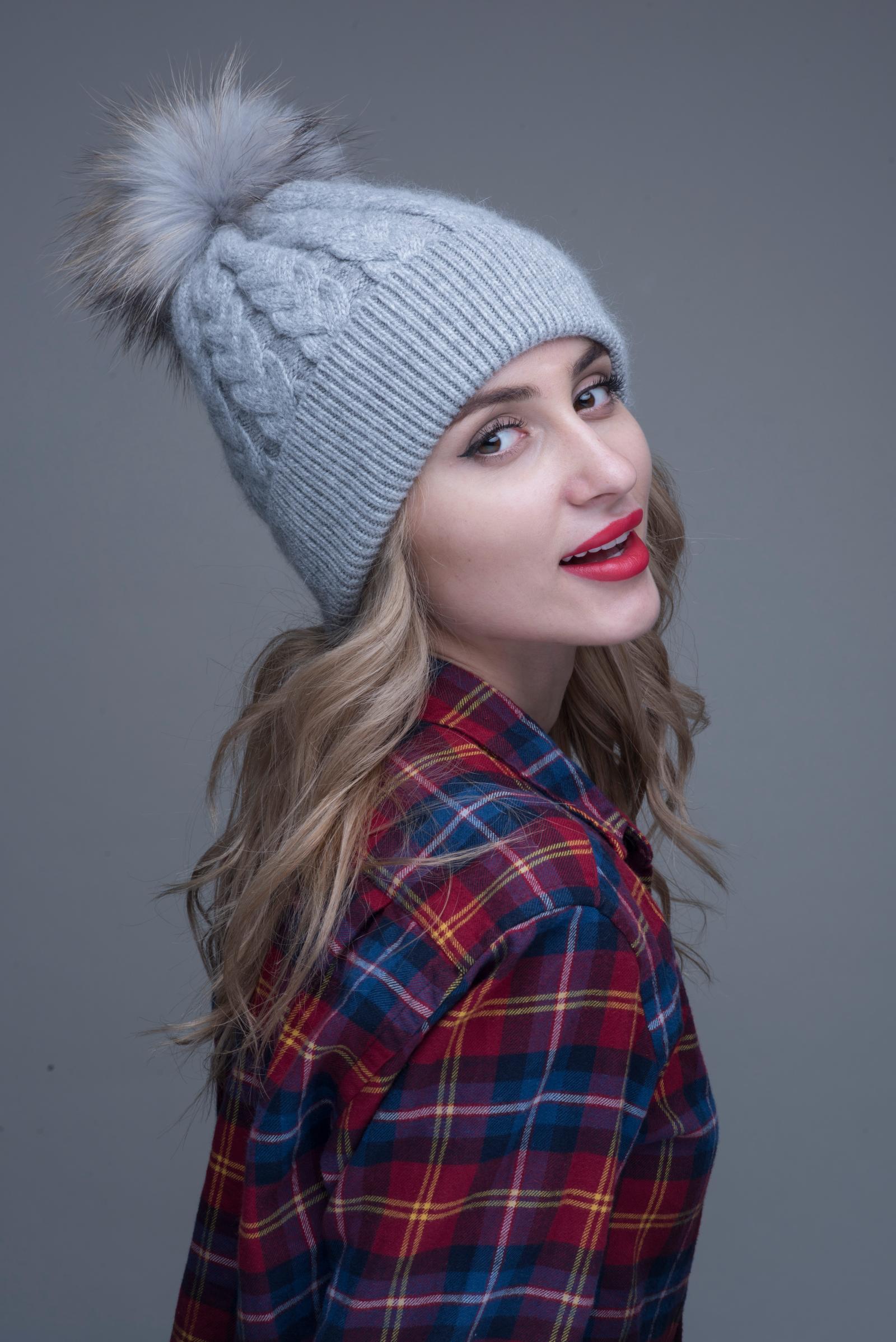 Ladies Beanie Hat Angora Knitted Raccoon Fur Pom Pom Warm Hat - Janefur