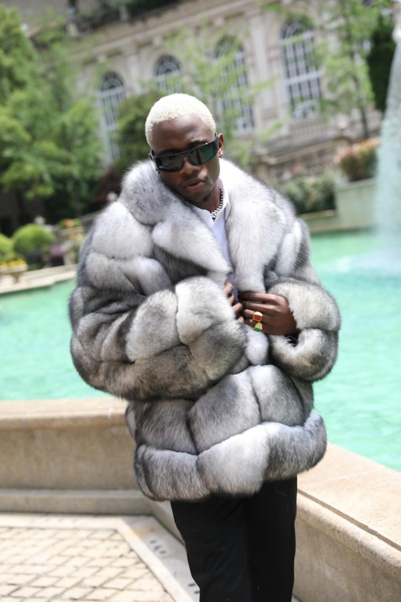 White Fox Fur with Six-Section Design and Dual Colors - Janefur