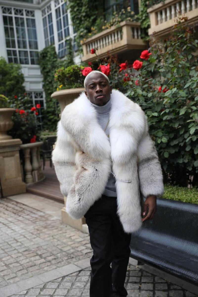 Coat With A Shawl Collar Made Of Whole Golden Island Fox Fur - Janefur