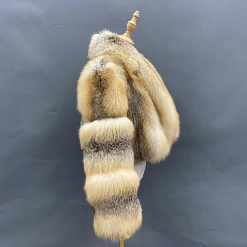 Janefur Women's Short Fox With Large Fur Collar Jacket - Janefur