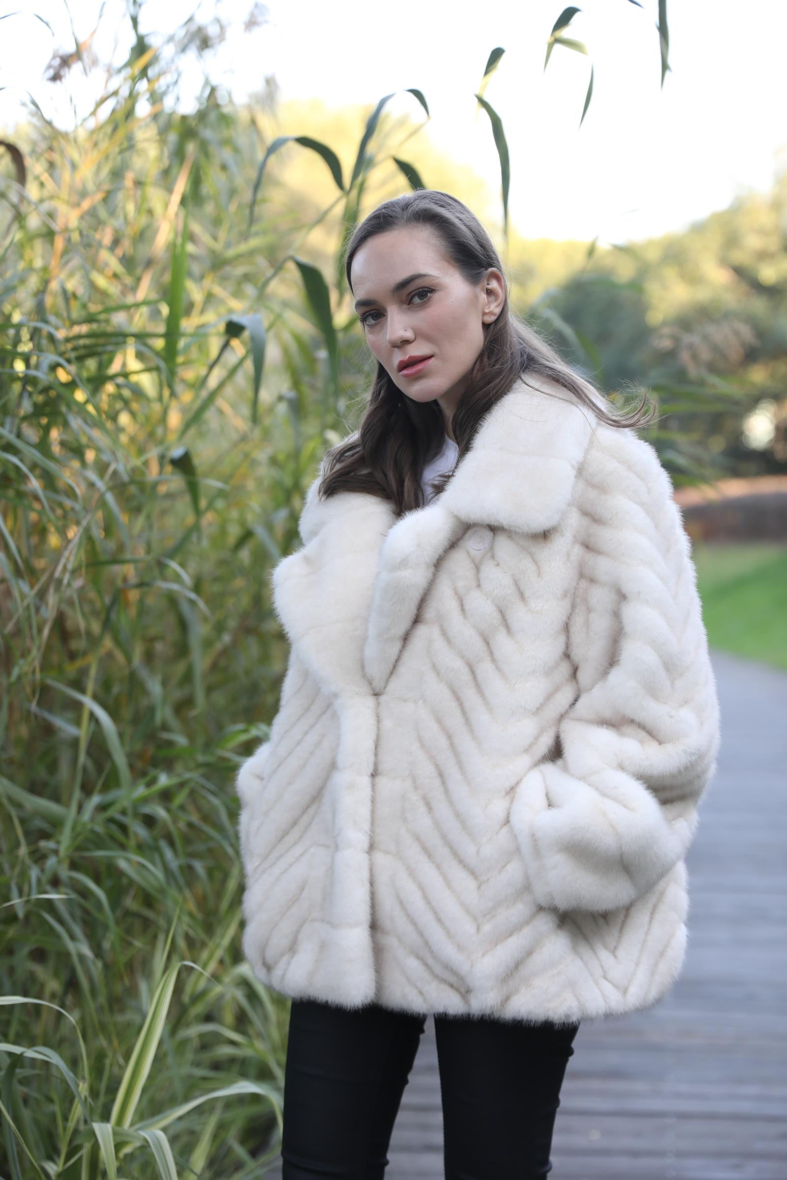 Chinese Style Women's Suit Collar Faux Mink Jacket Novelty Trend - Janefur