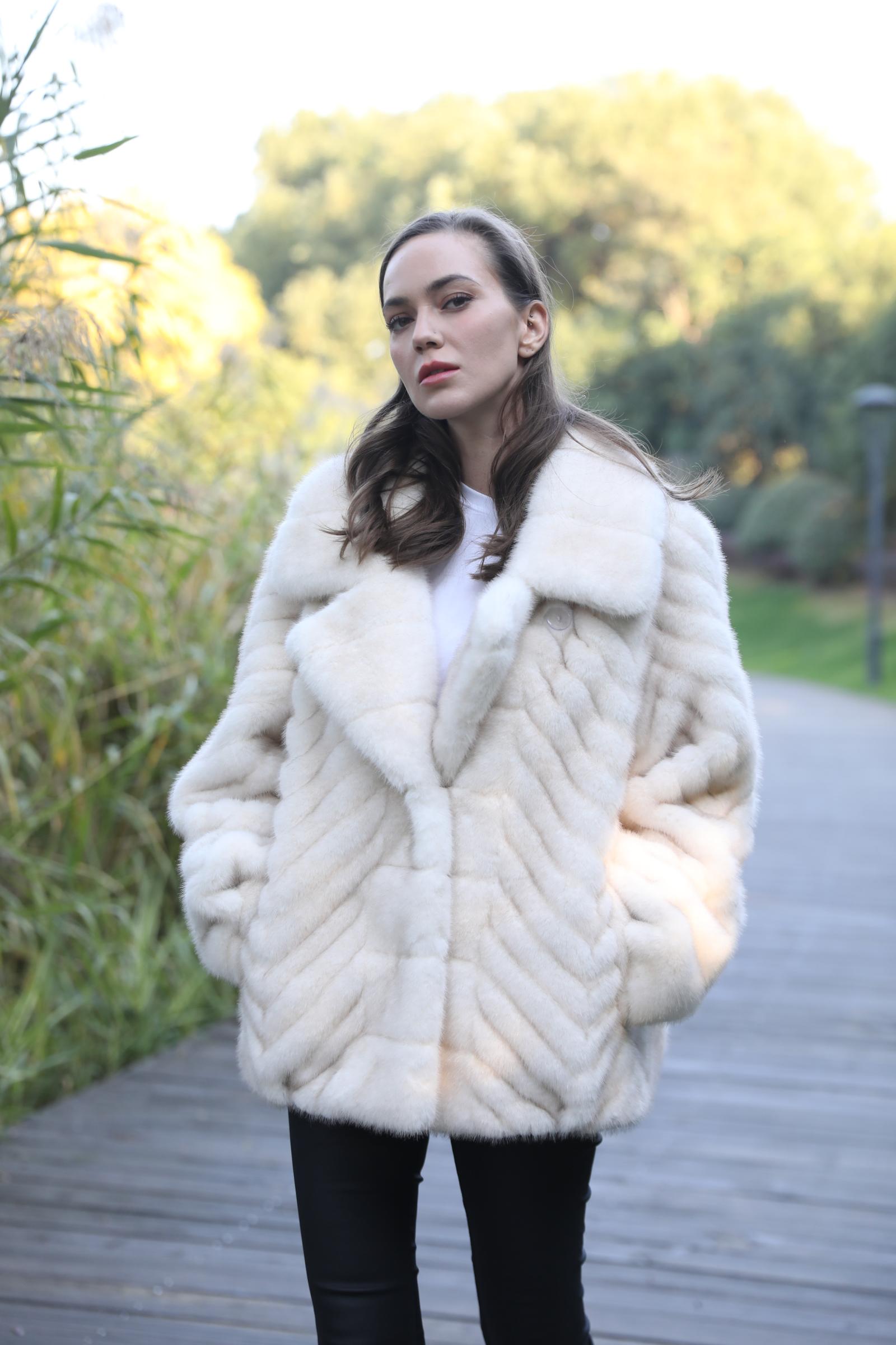 Chinese Style Women's Suit Collar Faux Mink Jacket Novelty Trend - Janefur