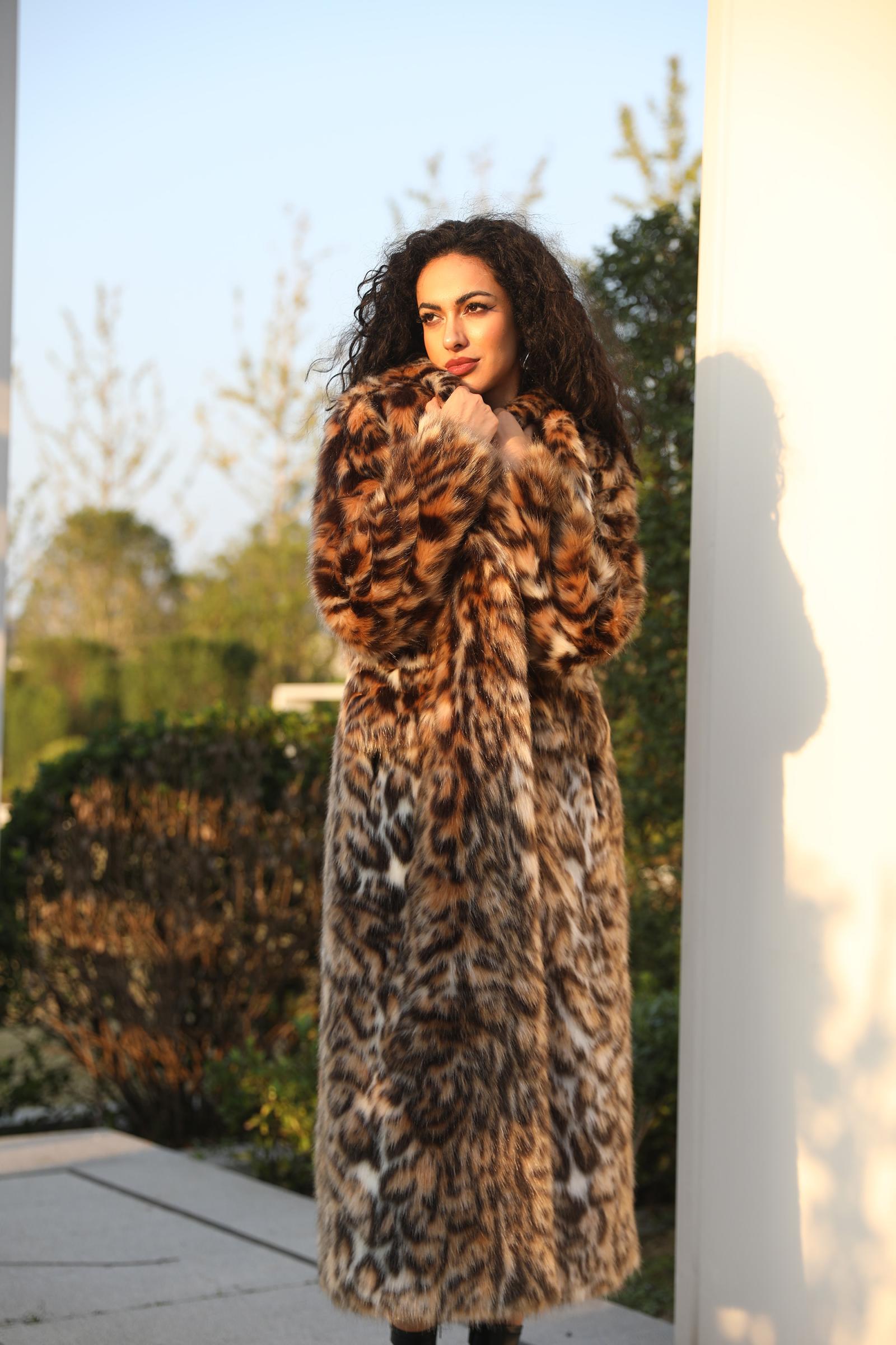 Eco-Friendly Faux Fur Coat Women's New Style Mandarin Collar Leopard Pattern Long Jacket - Janefur