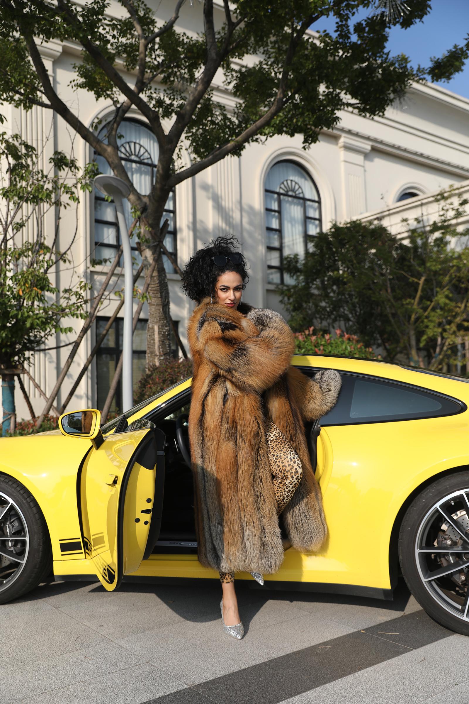 Gold-Edged Fox Fur Women's Luxurious High-Quality Long Coat with Lapel - Janefur
