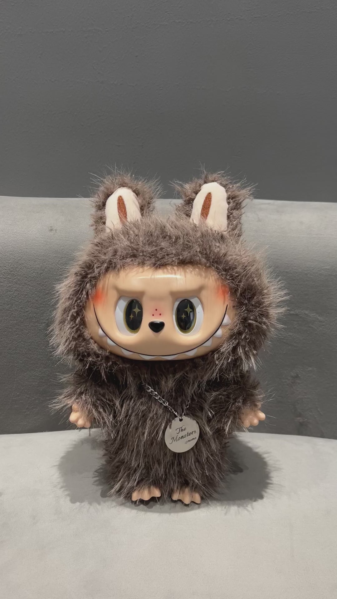 The cute Labubu plush ornament labubu dolls
