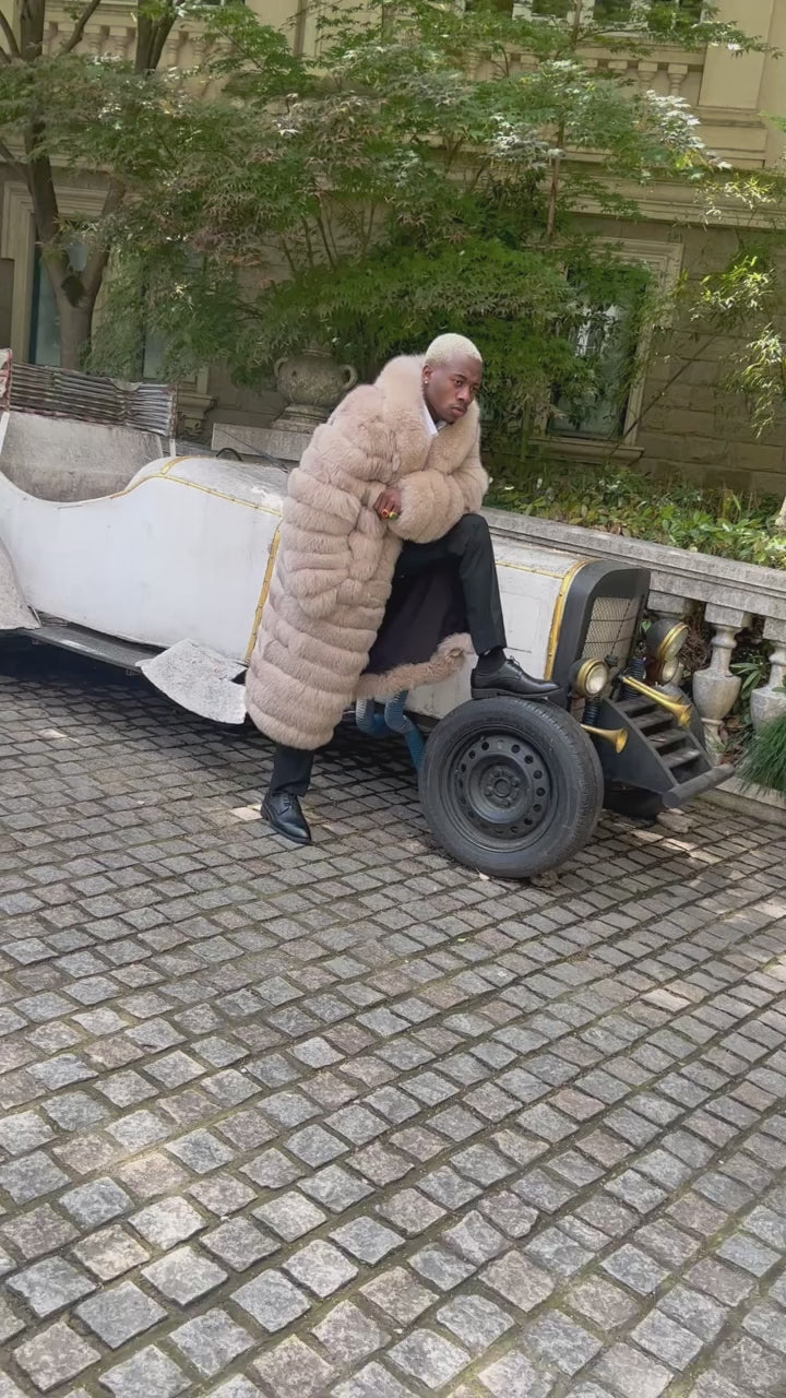 Men's Long Solid Color Fox Fur Coat Keeps Warm And Fashionable