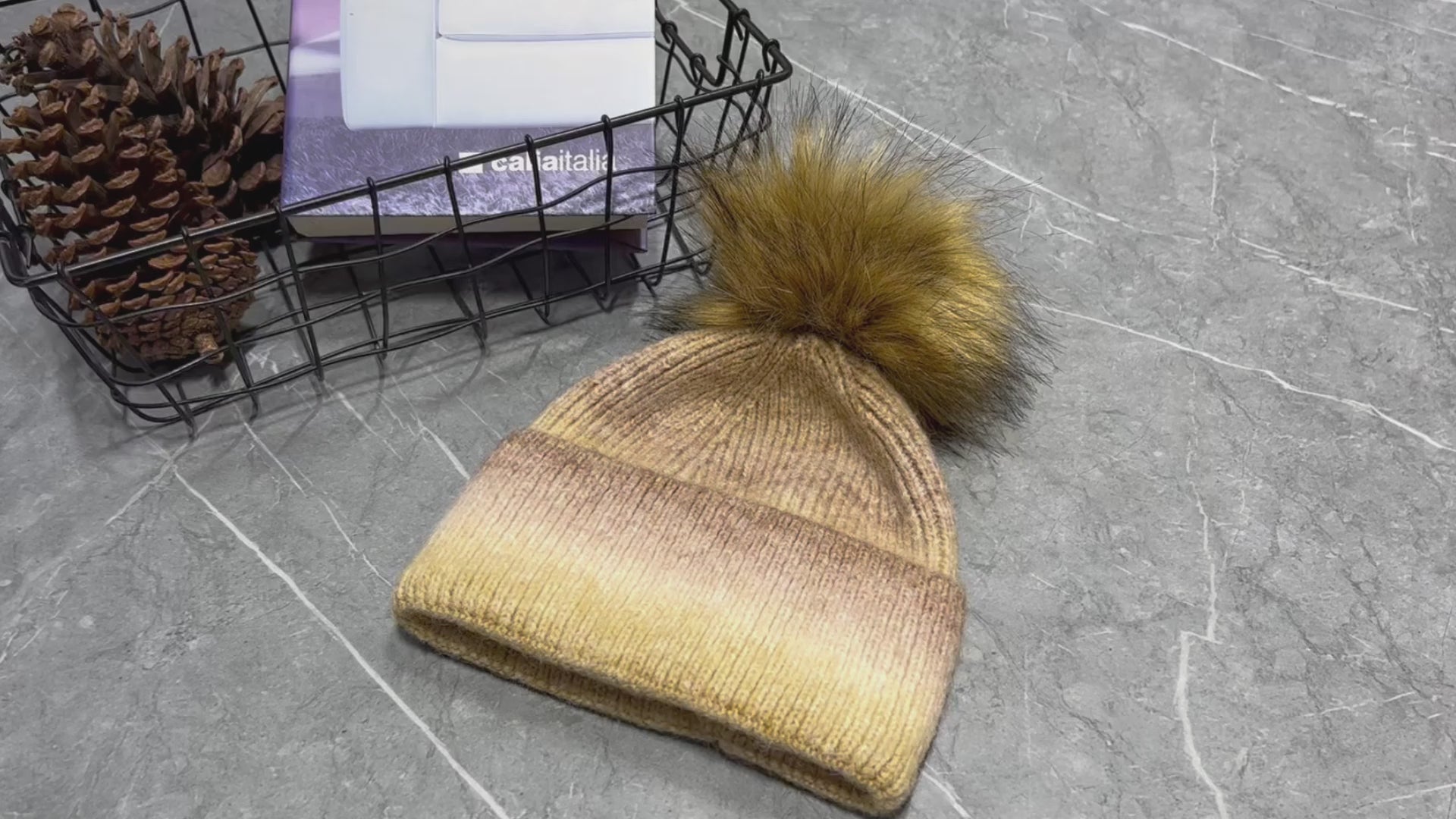 Gradient Wool Hat with Fur Pom Pom Women Hat